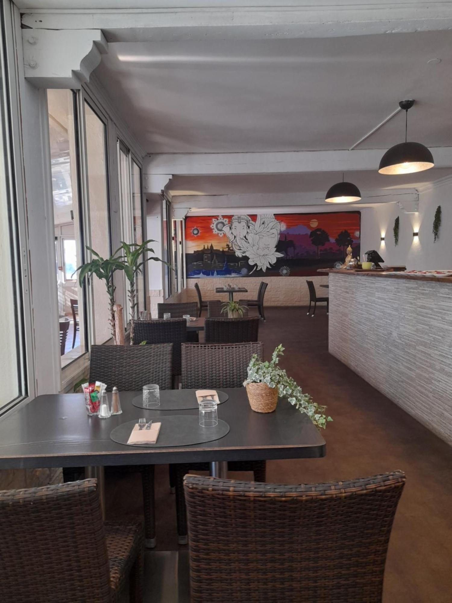 Hotel Restaurant Calypso Fos-sur-Mer Eksteriør bilde