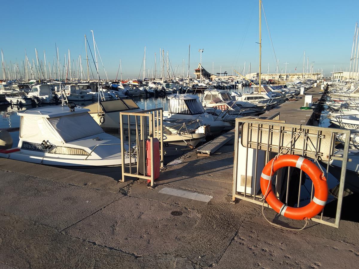 Hotel Restaurant Calypso Fos-sur-Mer Eksteriør bilde