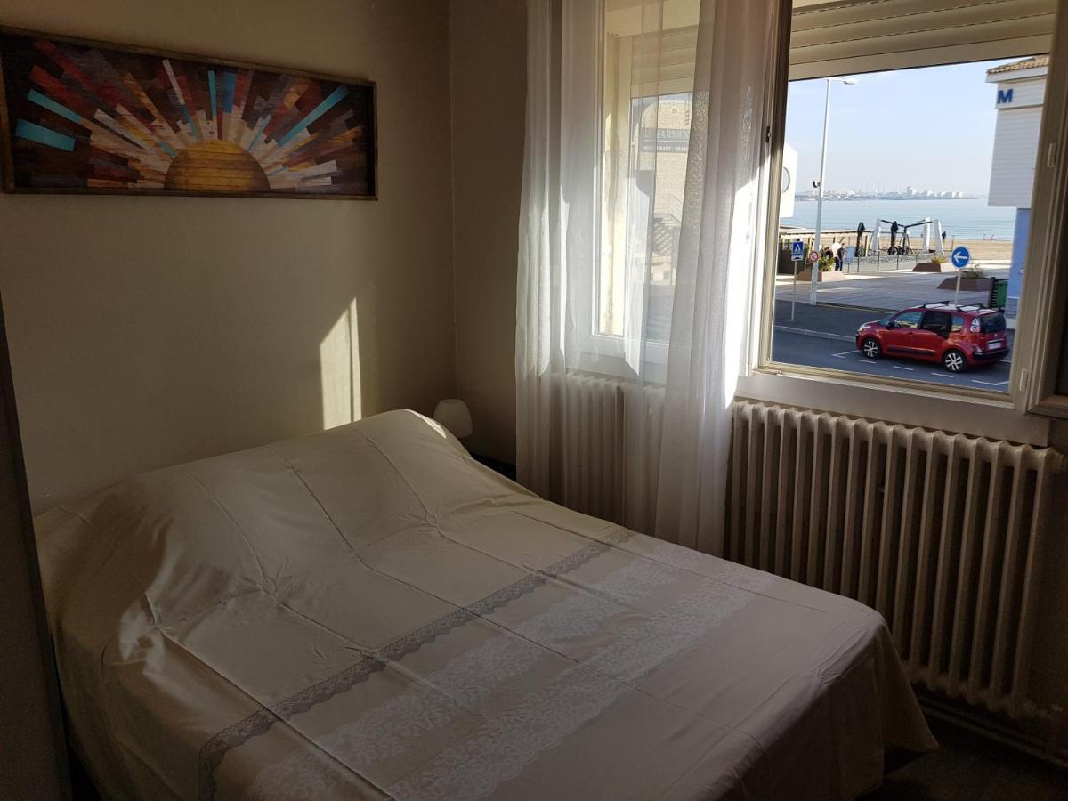 Hotel Restaurant Calypso Fos-sur-Mer Eksteriør bilde